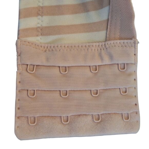 Cacique Bra 40F Lightly Lined Balconette Smooth Underwire Blush Pink Stripes - Picture 4 of 16